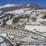 Schoeneben Haus Edelweiss Tatil Evi