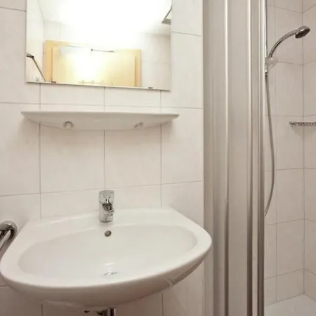 Schoeneben Haus Edelweiss * Wald im Pinzgau